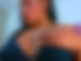 Live cam show with Valentina - Lush MILF on livesexfox.com