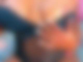 Valentina MILF webcam performer live streaming