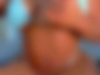 Live cam show with Valentina - Lesbian on camtv