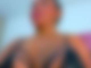 Live cam show with Valentina - Facial on Streamer API
