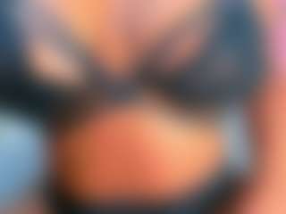 Live cam show with Valentina - Ebony MILF on Nude Chat * 1 On 1 Webcam Sex * Live Cam Show
