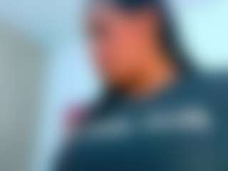 Live cam show with Valentina - Athletic on Uber Horny
