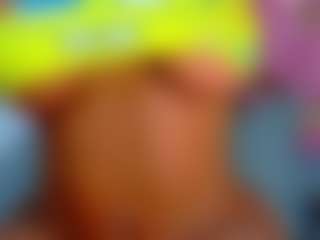 Live cam show with Valentina - Black Shaved Pussy on Gym Cam Girls