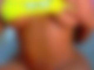Live cam show with Valentina - Brown Eyes Black on SinfulBabes
