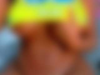 Live cam show with Valentina - Ebony HD on Gym Cam Girls