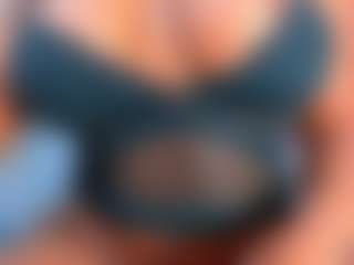 Valentina's Live Sex Cam Show