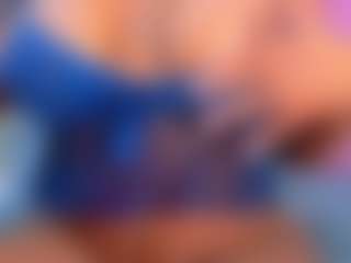 Live cam show with Valentina - Hairy Pussy on Camsoda