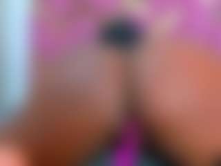 Show de cam sexual en vivo de Valentina