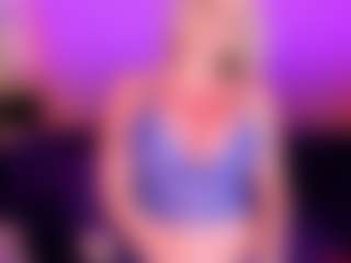 AlenaCroft's Live Sex Cam Show