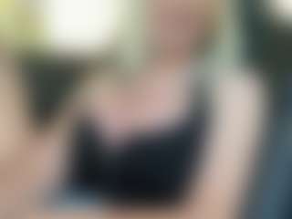AlenaCroft's Live Sex Cam Show