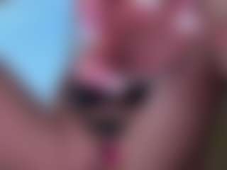 AlenaCroft's Live Sex Cam Show