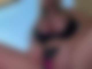 AlenaCroft's Live Sex Cam Show