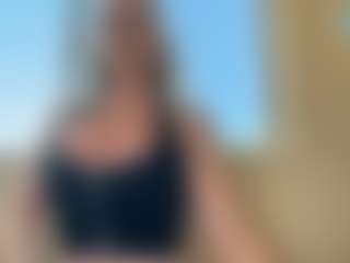 AlenaCroft's Live Sex Cam Show