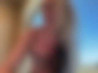 AlenaCroft's Live Sex Cam Show
