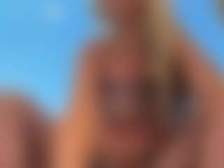 AlenaCroft's Live Sex Cam Show
