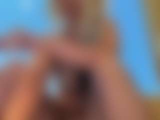 AlenaCroft's Live Sex Cam Show