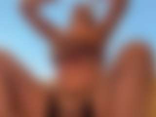 AlenaCroft's Live Sex Cam Show