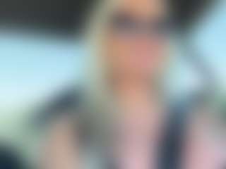 AlenaCroft's Live Sex Cam Show