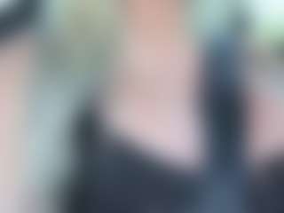 AlenaCroft's Live Sex Cam Show
