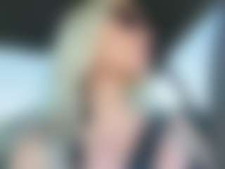 AlenaCroft's Live Sex Cam Show