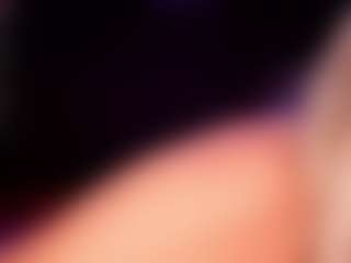 AlenaCroft's Live Sex Cam Show