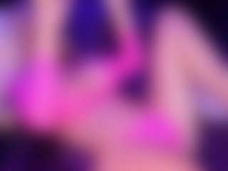 AlenaCroft's Live Sex Cam Show