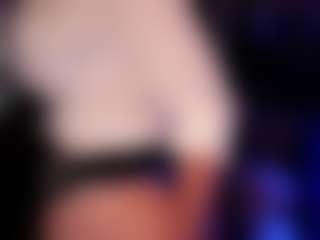 AlenaCroft's Live Sex Cam Show