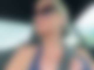 AlenaCroft's Live Sex Cam Show