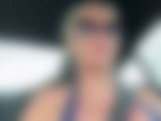 AlenaCroft's Live Sex Cam Show