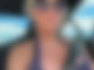 AlenaCroft's Live Sex Cam Show