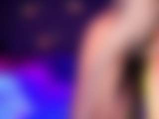 AlenaCroft's Live Sex Cam Show