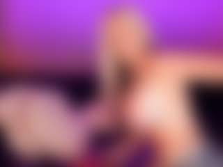 AlenaCroft's Live Sex Cam Show