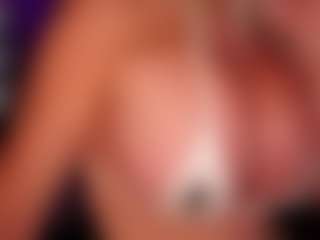 AlenaCroft's Live Sex Cam Show