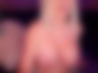 AlenaCroft's Live Sex Cam Show