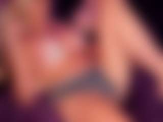 AlenaCroft's Live Sex Cam Show