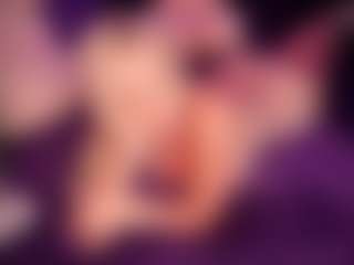 AlenaCroft's Live Sex Cam Show