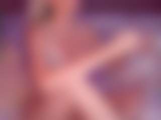 AlenaCroft's Live Sex Cam Show