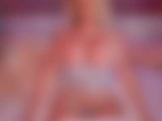 AlenaCroft's Live Sex Cam Show