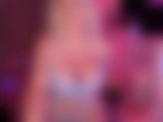 AlenaCroft's Live Sex Cam Show