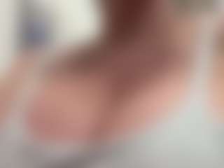AlenaCroft's Live Sex Cam Show