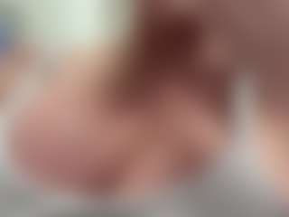 AlenaCroft's Live Sex Cam Show