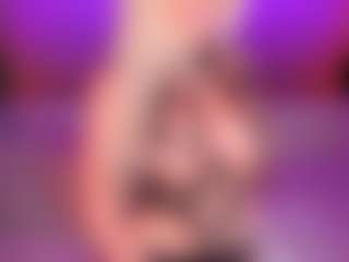 AlenaCroft's Live Sex Cam Show