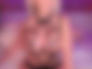 AlenaCroft's Live Sex Cam Show