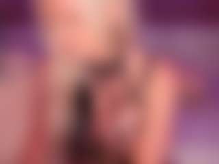 AlenaCroft's Live Sex Cam Show
