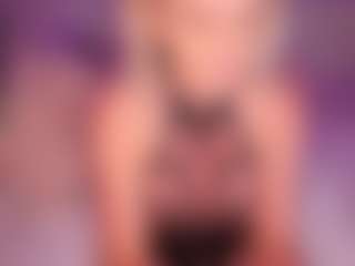 AlenaCroft's Live Sex Cam Show