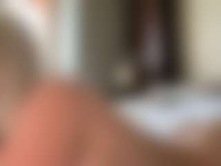 AlenaCroft's Live Sex Cam Show