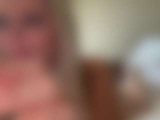 AlenaCroft's Live Sex Cam Show