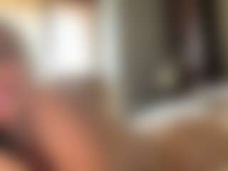 AlenaCroft's Live Sex Cam Show