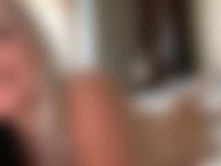AlenaCroft's Live Sex Cam Show
