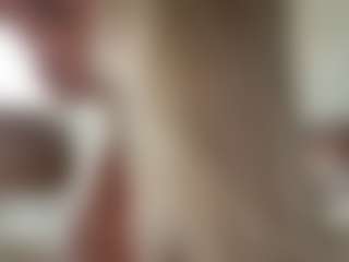 AlenaCroft's Live Sex Cam Show